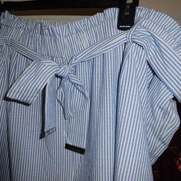 NWT 2X CALVIN KLEIN BLUE PINSTRIPED CAPRIS SEARSSUCKER LOOK - Picture 5 of 9